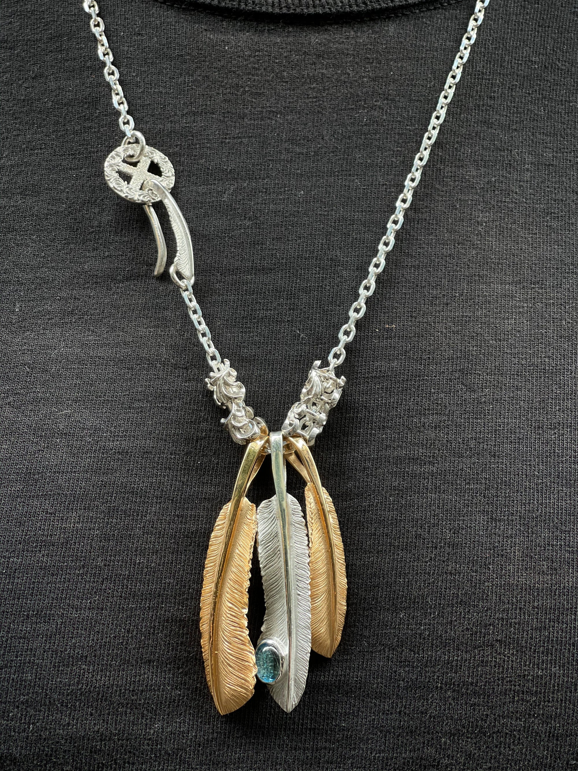 Legend Medium Silver Necklace with Feather Hook