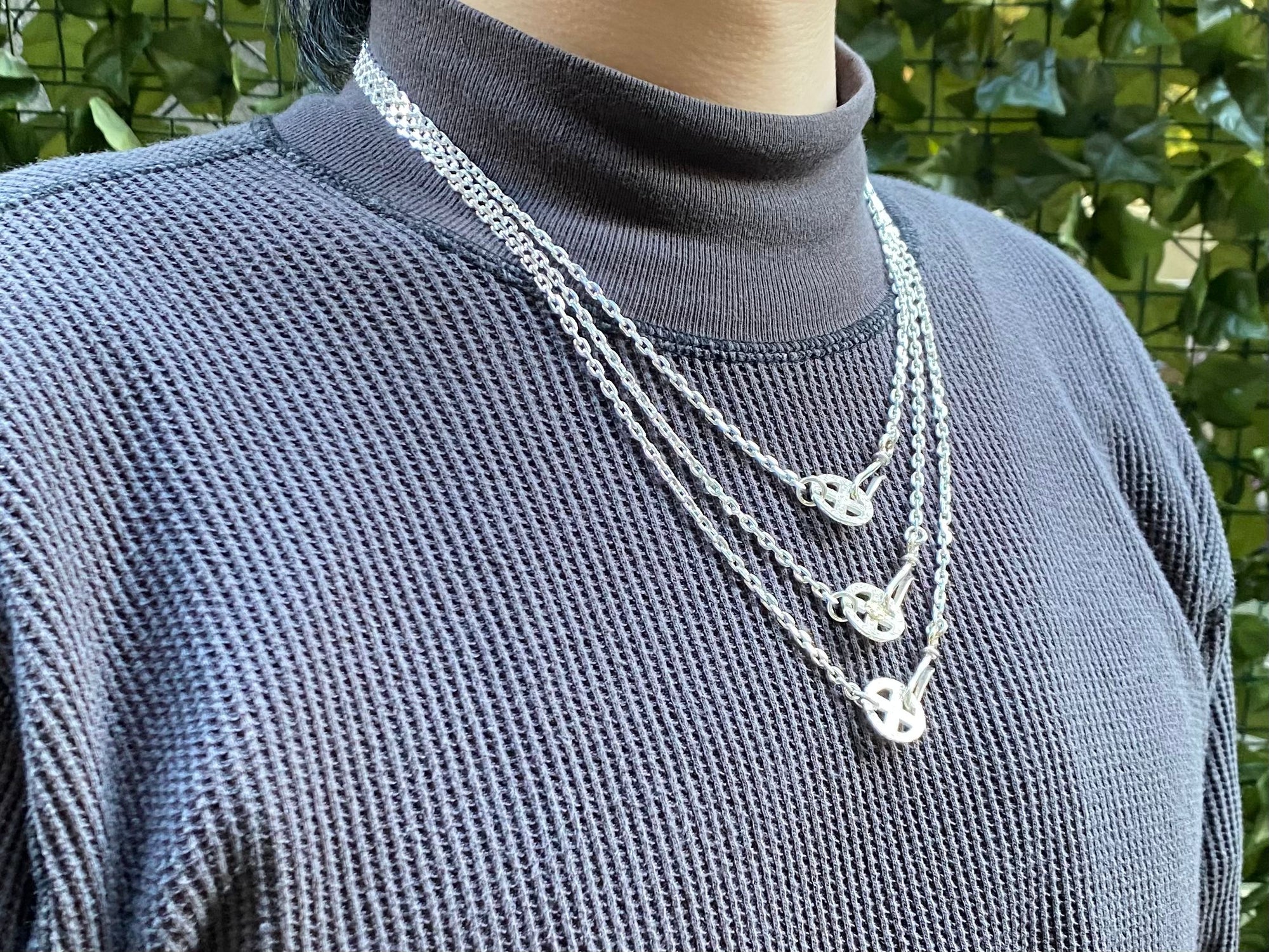 First Arrow's Size Small Silver Chain With Medicine Wheel (O-063 + P-234)