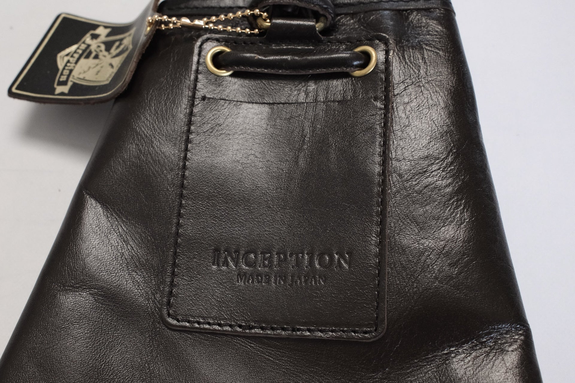 Inception by Accel Company Horsehide Pouch Bag (Brown Tea-core)