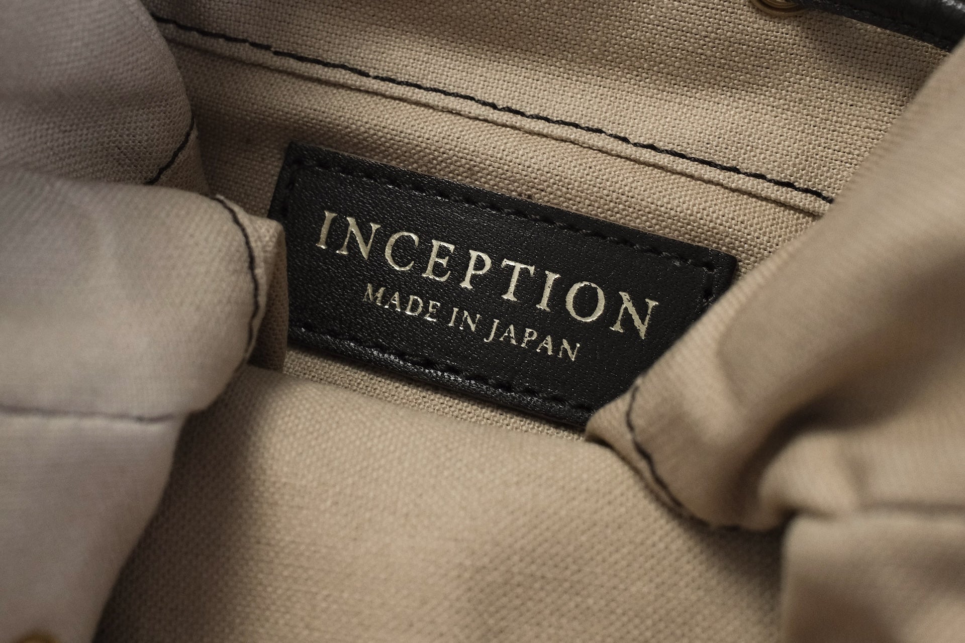 Inception by Accel Company Horsehide Pouch Bag (Brown Tea-core)