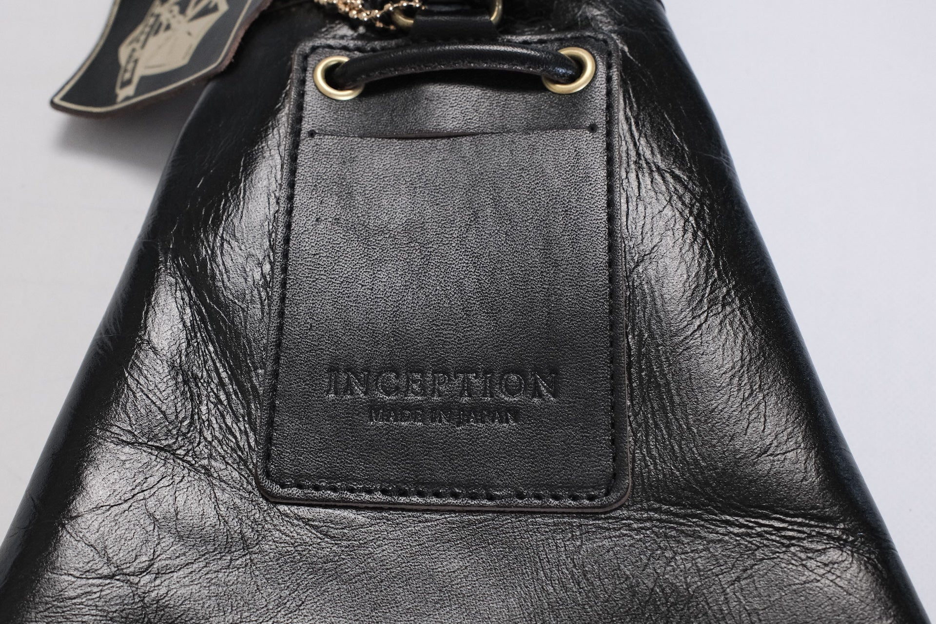 Inception by Accel Company Horsehide Pouch Bag  (Black Tea-core)