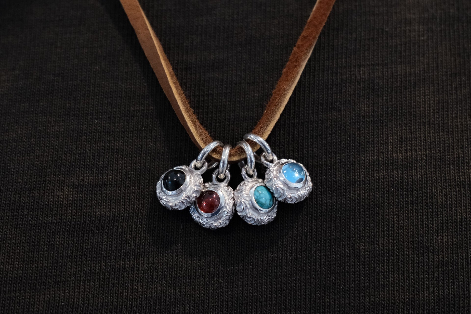 Legend Mini "Flora" Pendant With Black Onyx (P-168-SD)