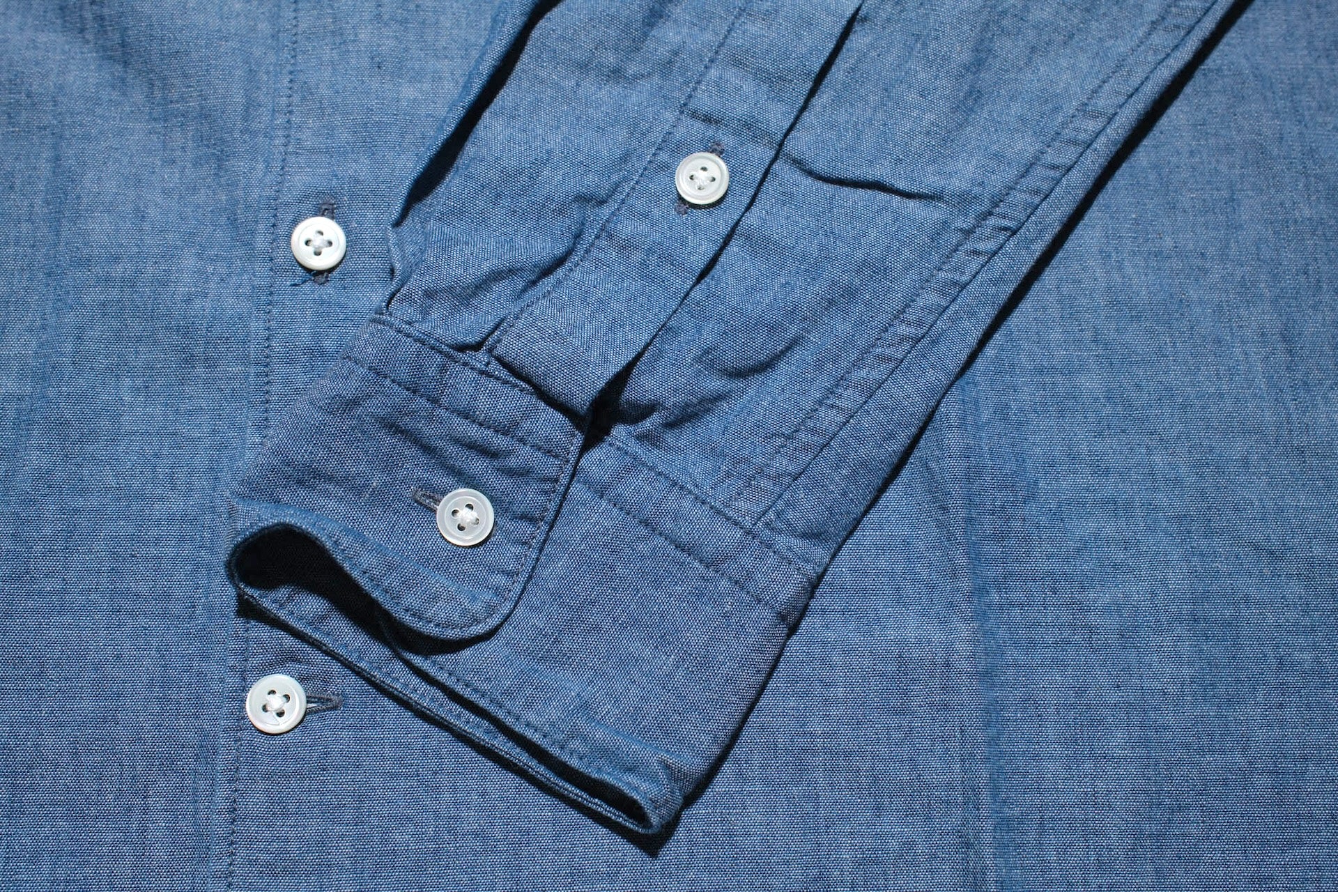 MOMOTARO JEANS 5oz Selvage Chambray Oxford Shirt (Indigo)