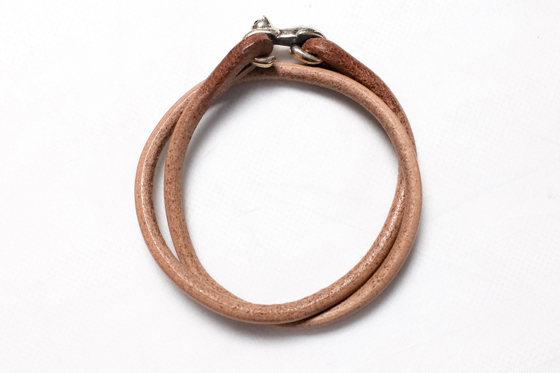 Cramp by Ginkawaten "Cat Familiar" Double Cuff With Red Ruby (Tan)