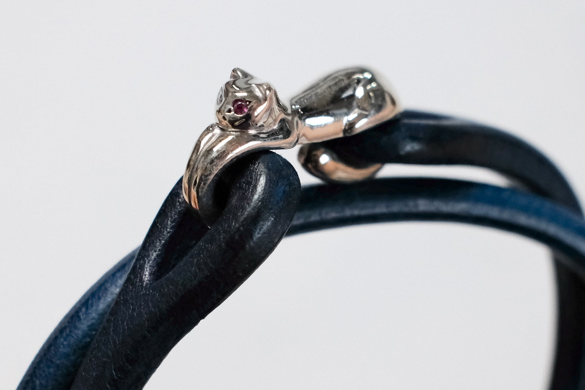 Cramp by Ginkawaten "Cat Familiar" Double Cuff With Red Ruby (Navy)