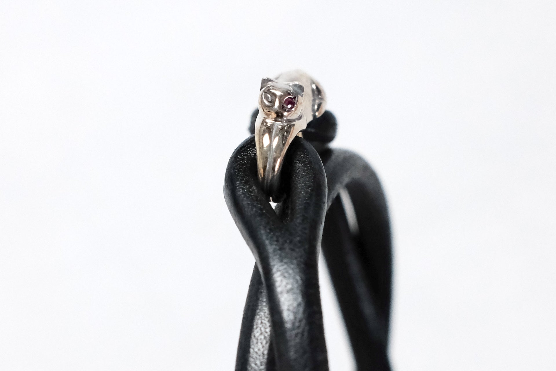 Cramp by Ginkawaten "Cat Familiar" Double Cuff With Red Ruby (Black)