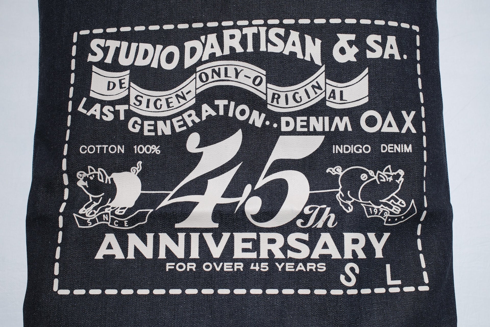Studio D'Artisan "Piggy" Indigo Denim Totebag (Ivory)
