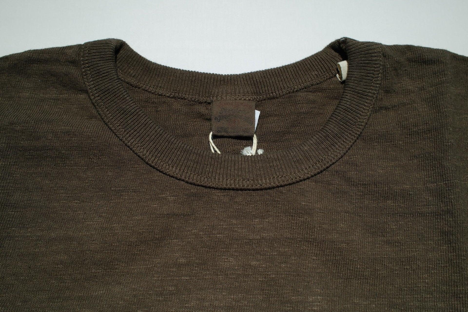 UES 9.5oz "NO.8 Slub Nep" Heavyweight L/S Plain Tee (Vintage Olive)