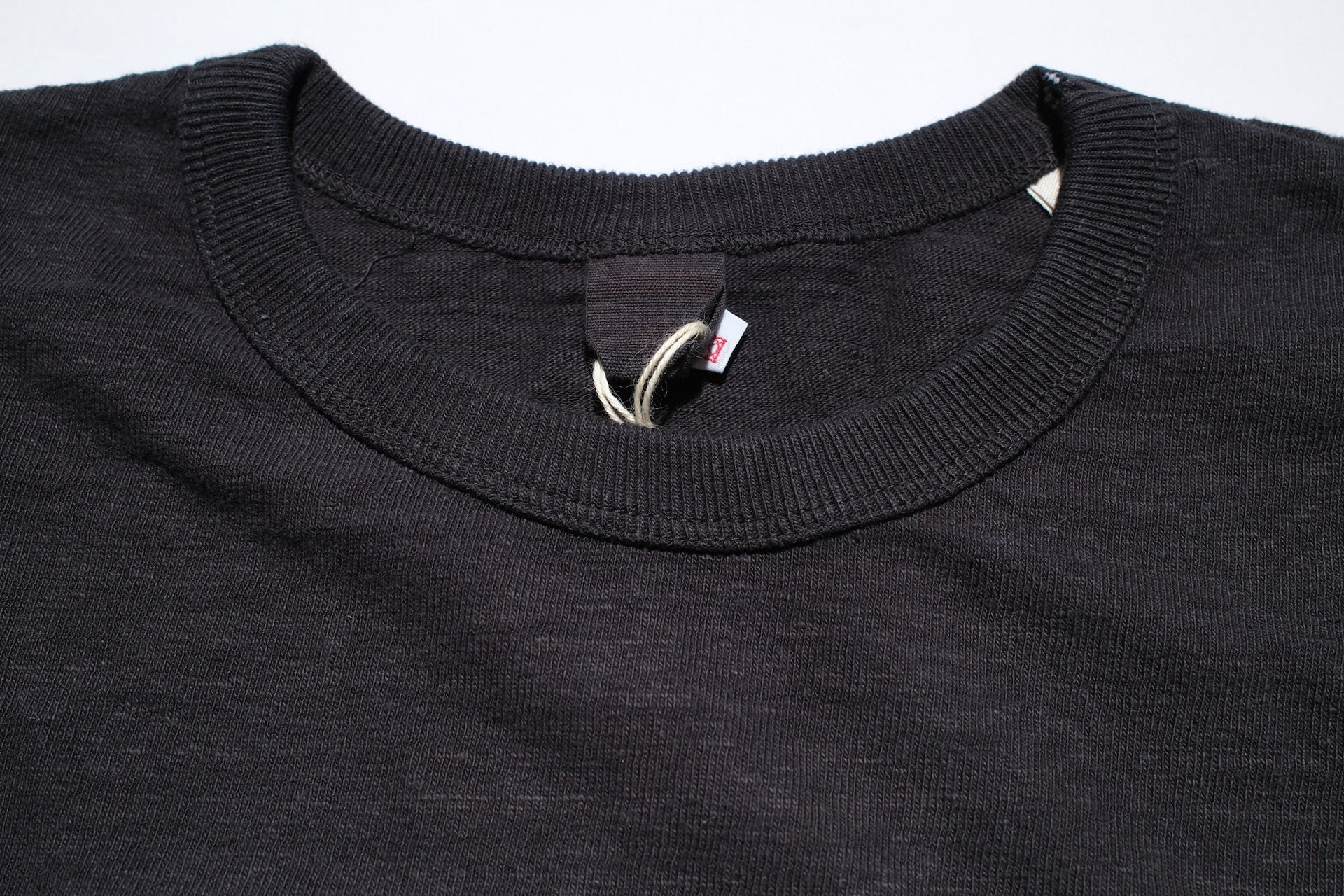 UES 9.5oz "NO.8 Slub Nep" Heavyweight L/S Plain Tee (Sumi Black)