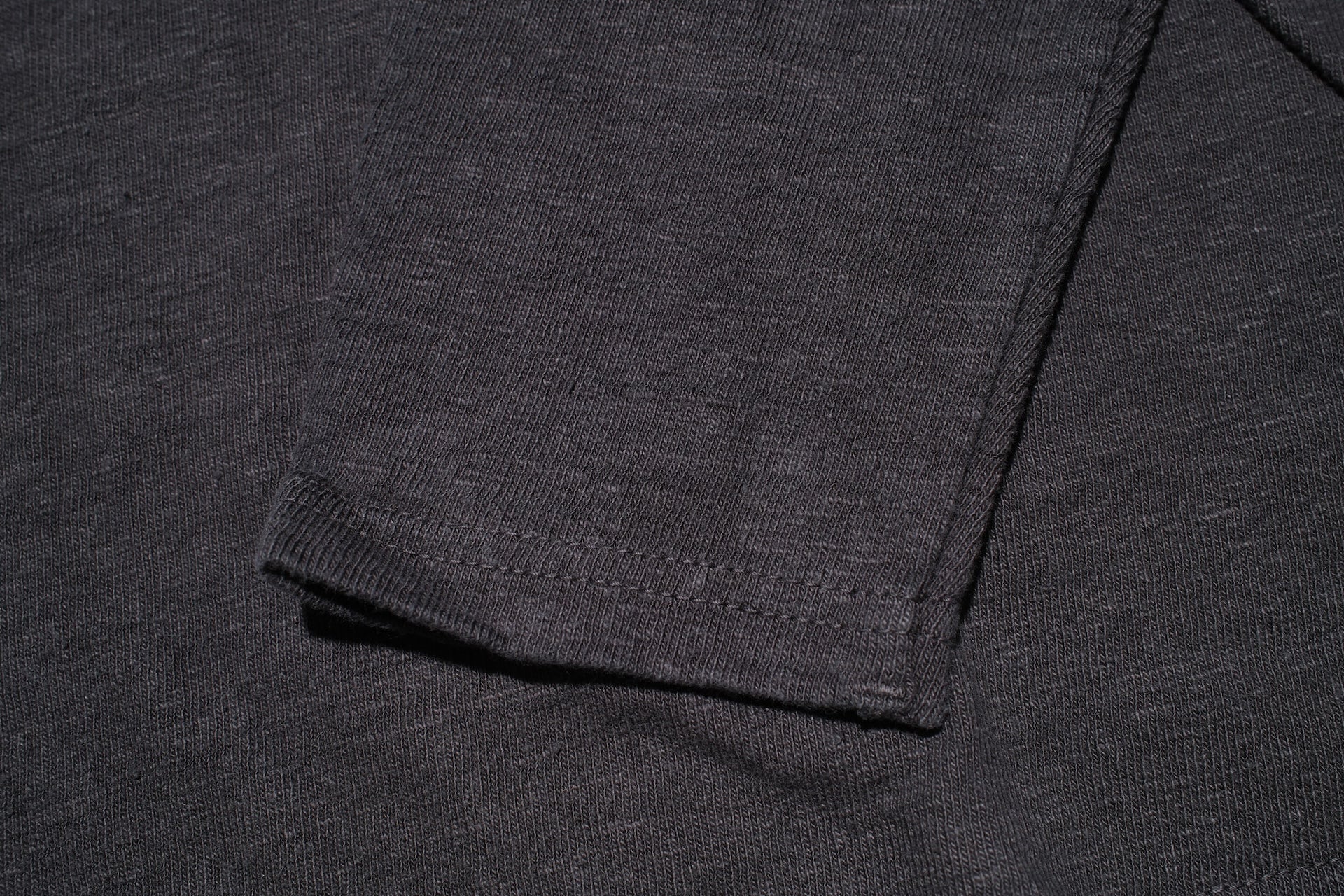 UES 9.5oz "NO.8 Slub Nep" Heavyweight L/S Plain Tee (Sumi Black)