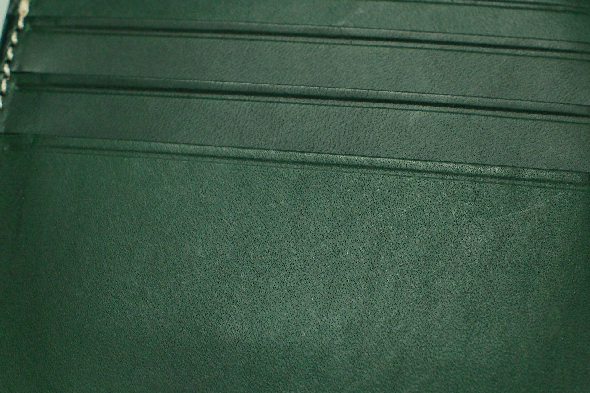 Cramp by Ginkawaten Full-Grain Cowhide Card Case