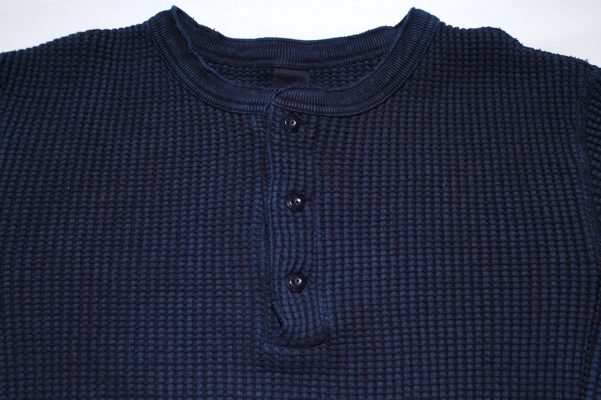 UES Ultra Heavyweight "Big Waffle" L/S Henley Thermal (Indigo)