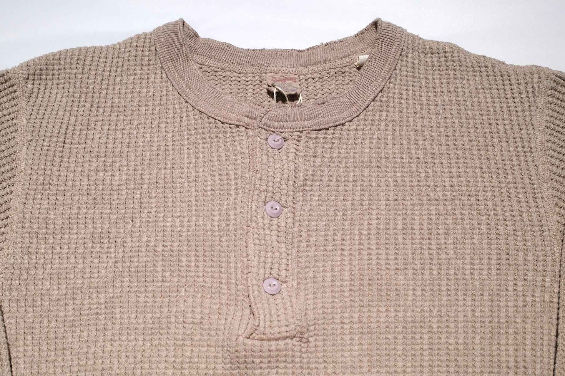 UES Ultra Heavyweight "Big Waffle" L/S Henley Thermal (Sand Beige)