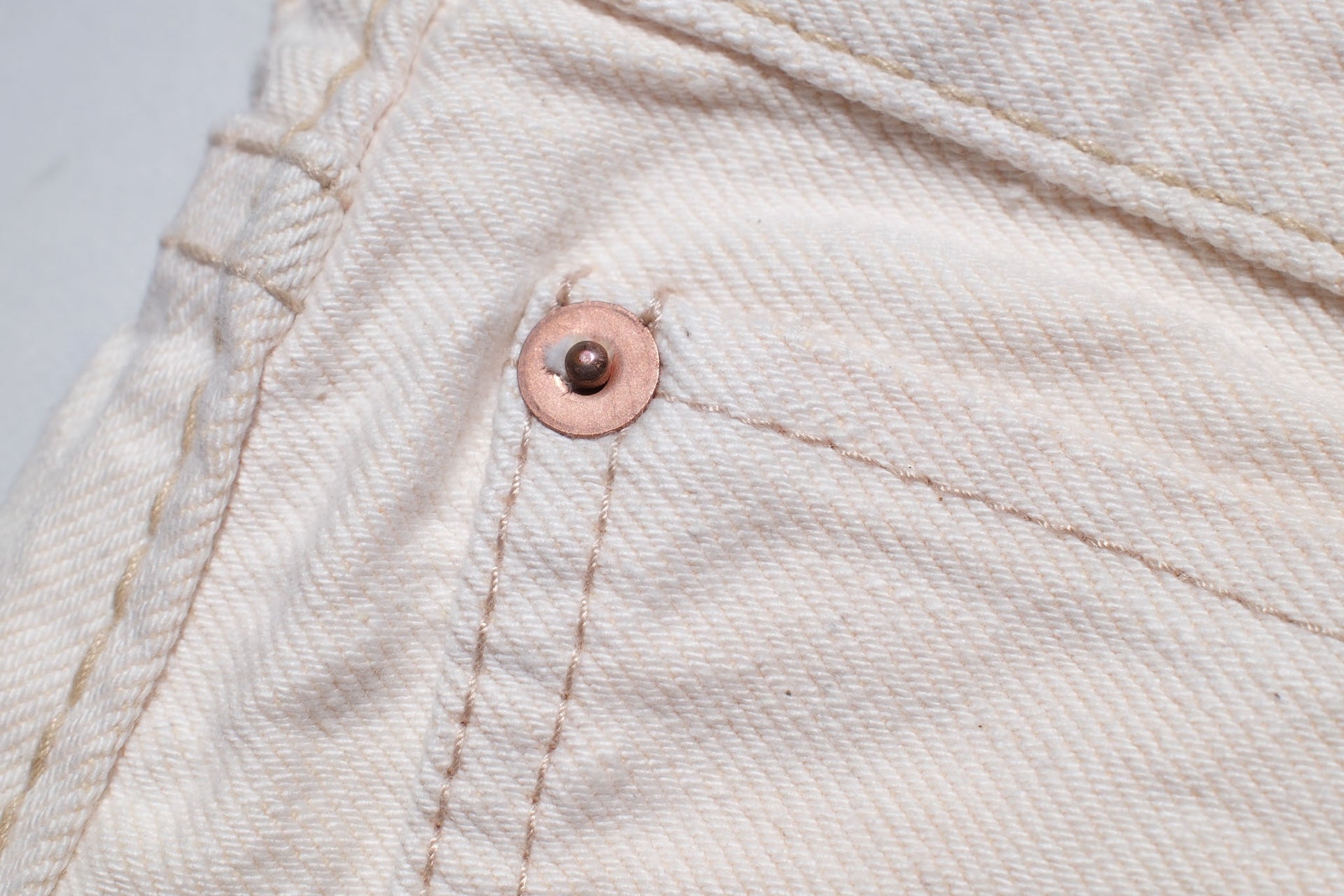 Pure Blue Japan 14oz 1172-2 Ecru X Beige Denim (Relaxed Tapered fit)