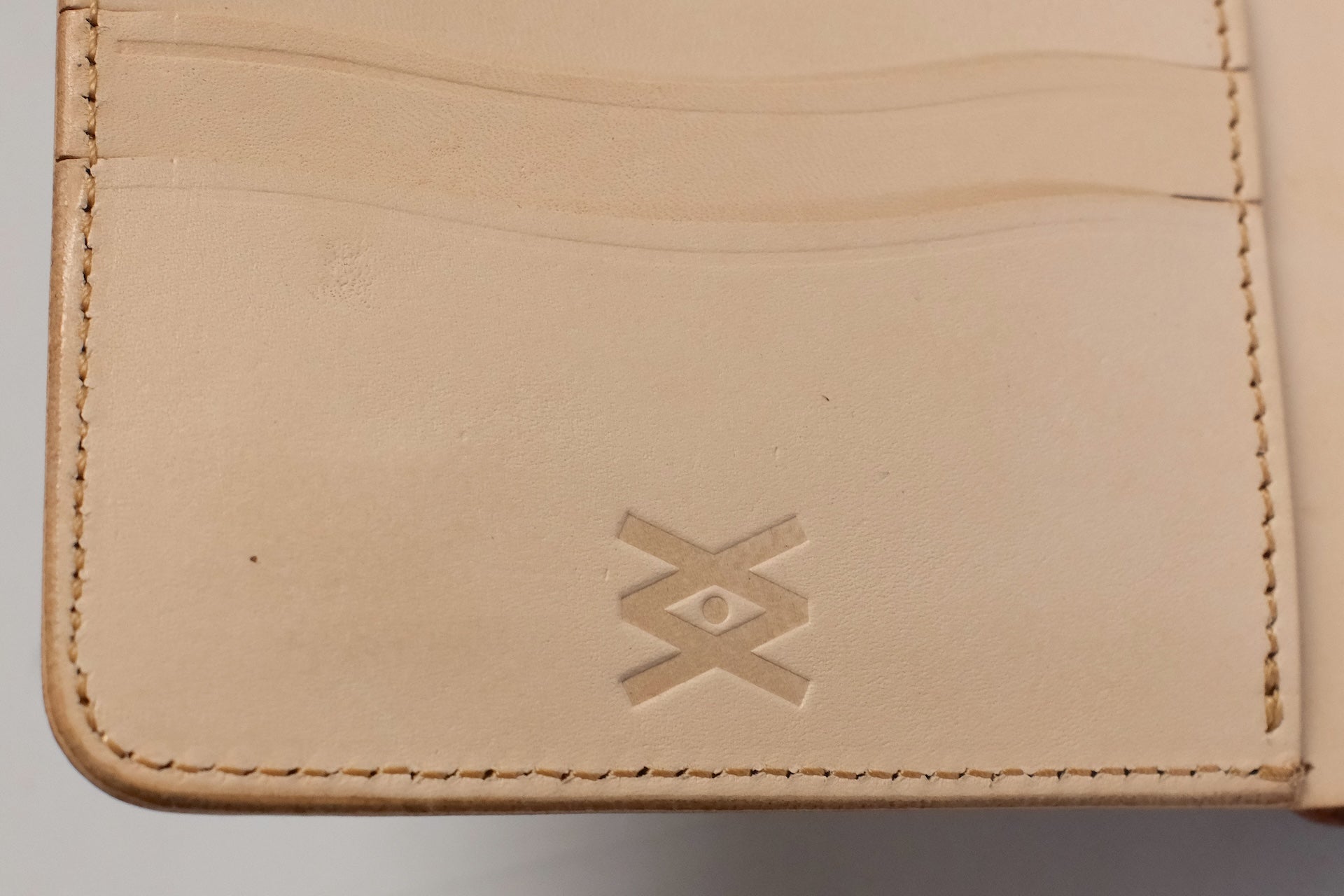 Ginkawaten X CORLECTION Bridle Cowhide Short Wallet (Foxy Brown)