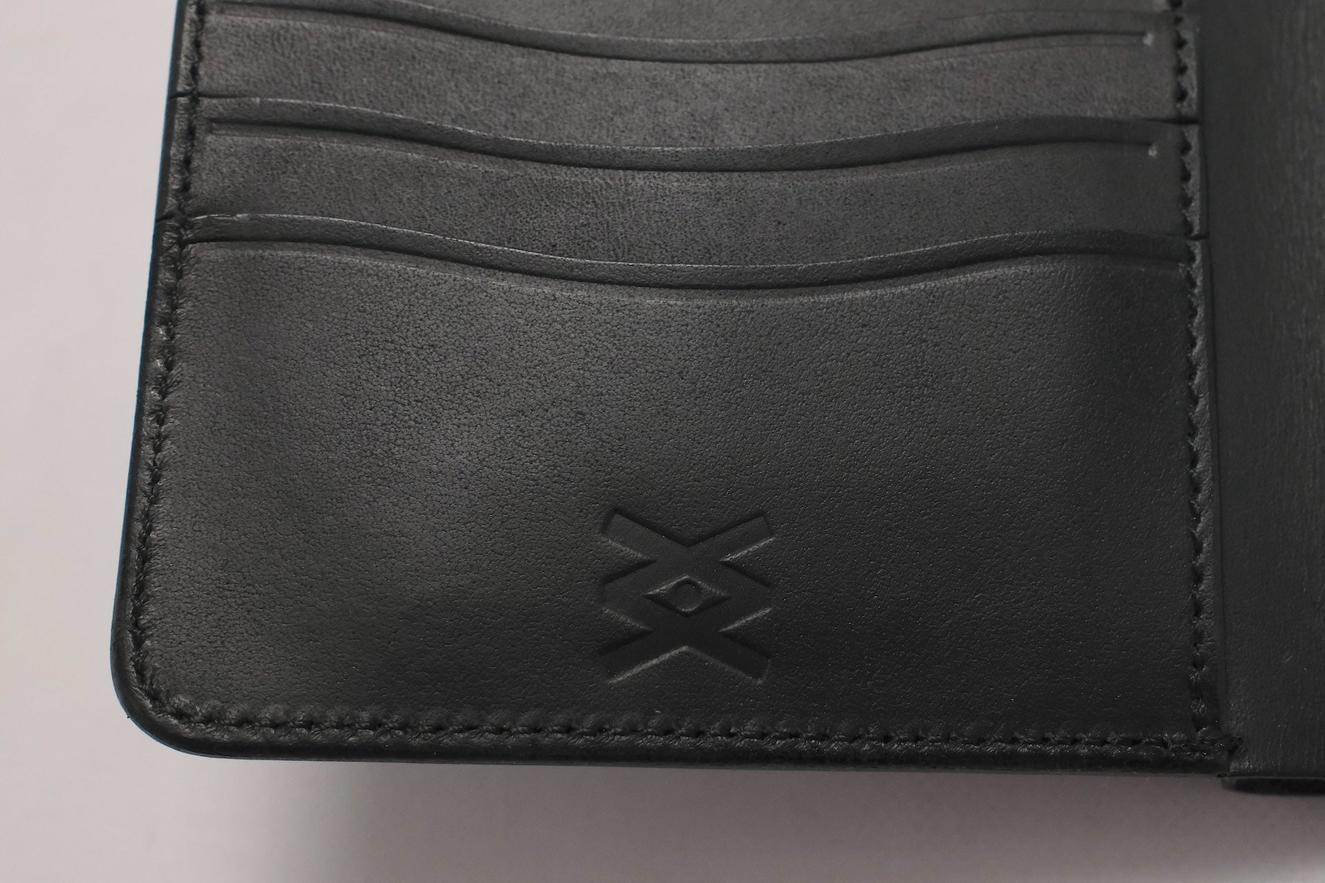 Ginkawaten X CORLECTION Bridle Cowhide Short Wallet (Chocolate Brown)