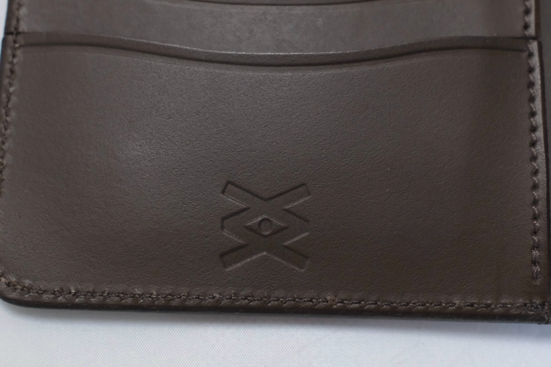 Ginkawaten X CORLECTION Bridle Cowhide Short Wallet (Pure Black)