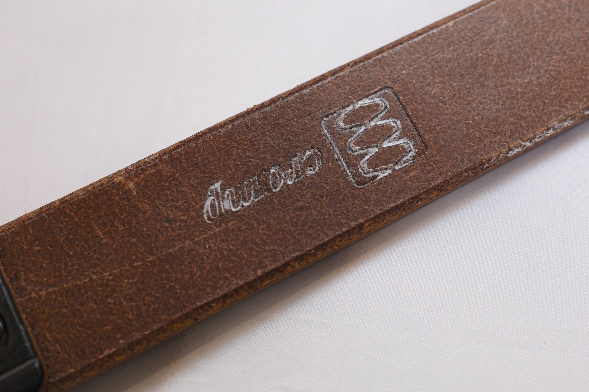 Cramp by Ginkawaten Saddle Cowhide Narrow Belt (Black Tea-core)