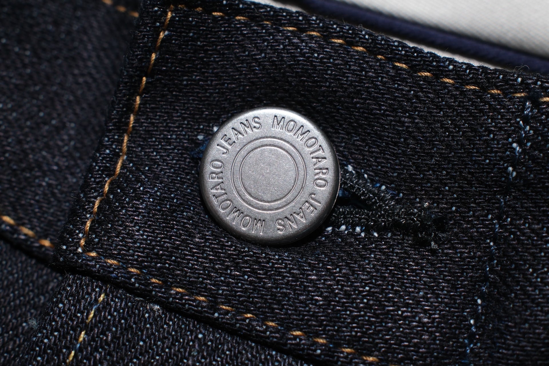 MOMOTARO JEANS 14.7oz "Tokuno Blue" #200 Denim (New Tapered fit)