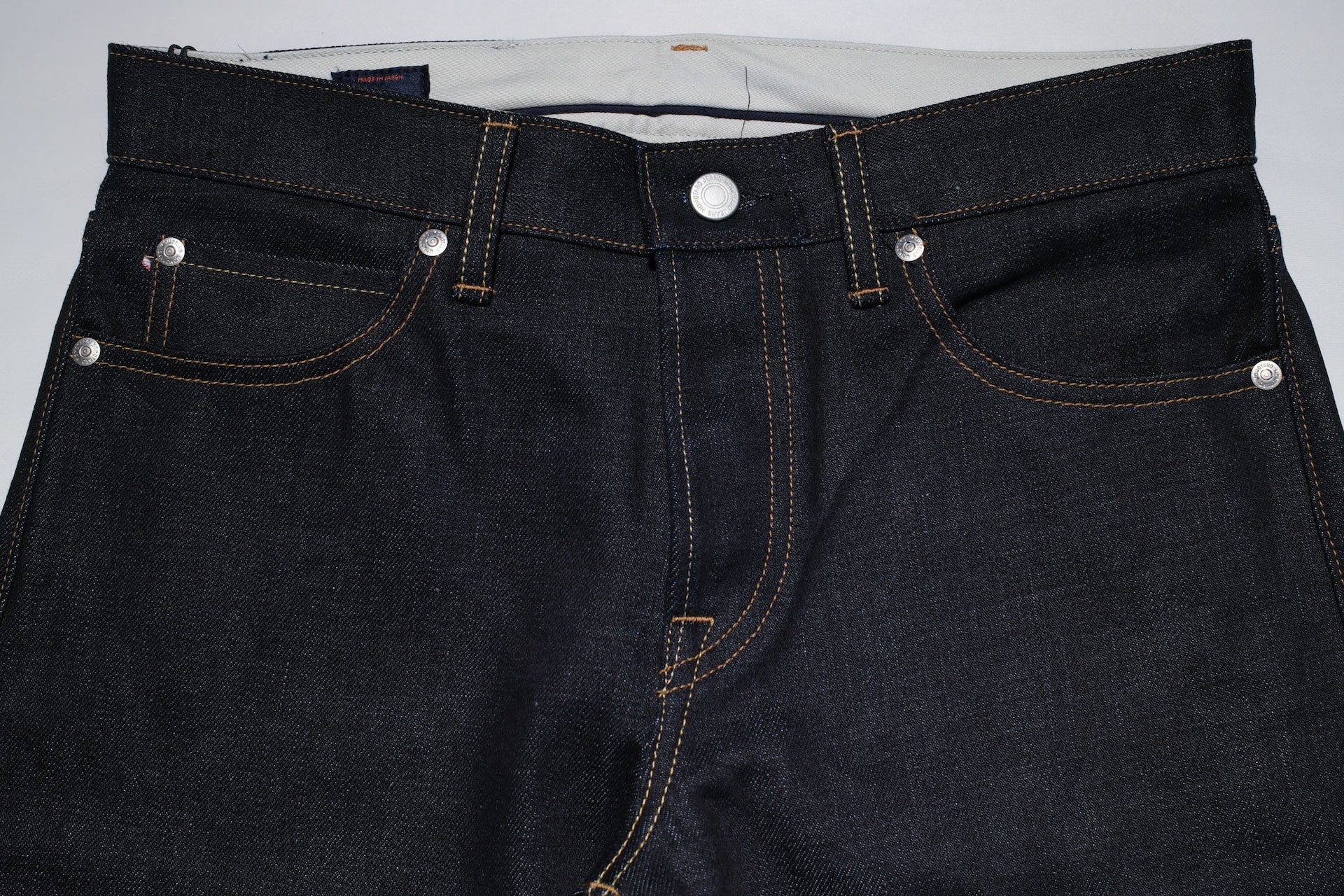 MOMOTARO JEANS 14.7oz "Tokuno Blue" #300 Denim (Slim Tapered fit)