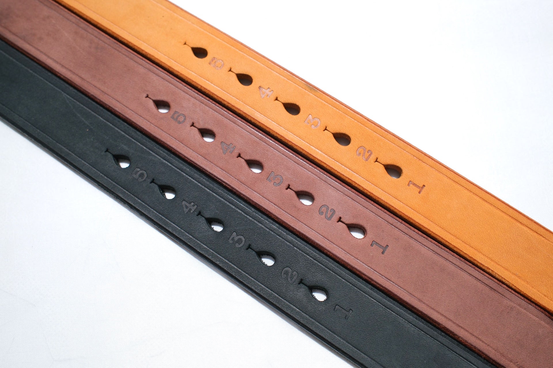 Inception by Accel Company "Benz Cowhide" Narrow Belt (Camel)