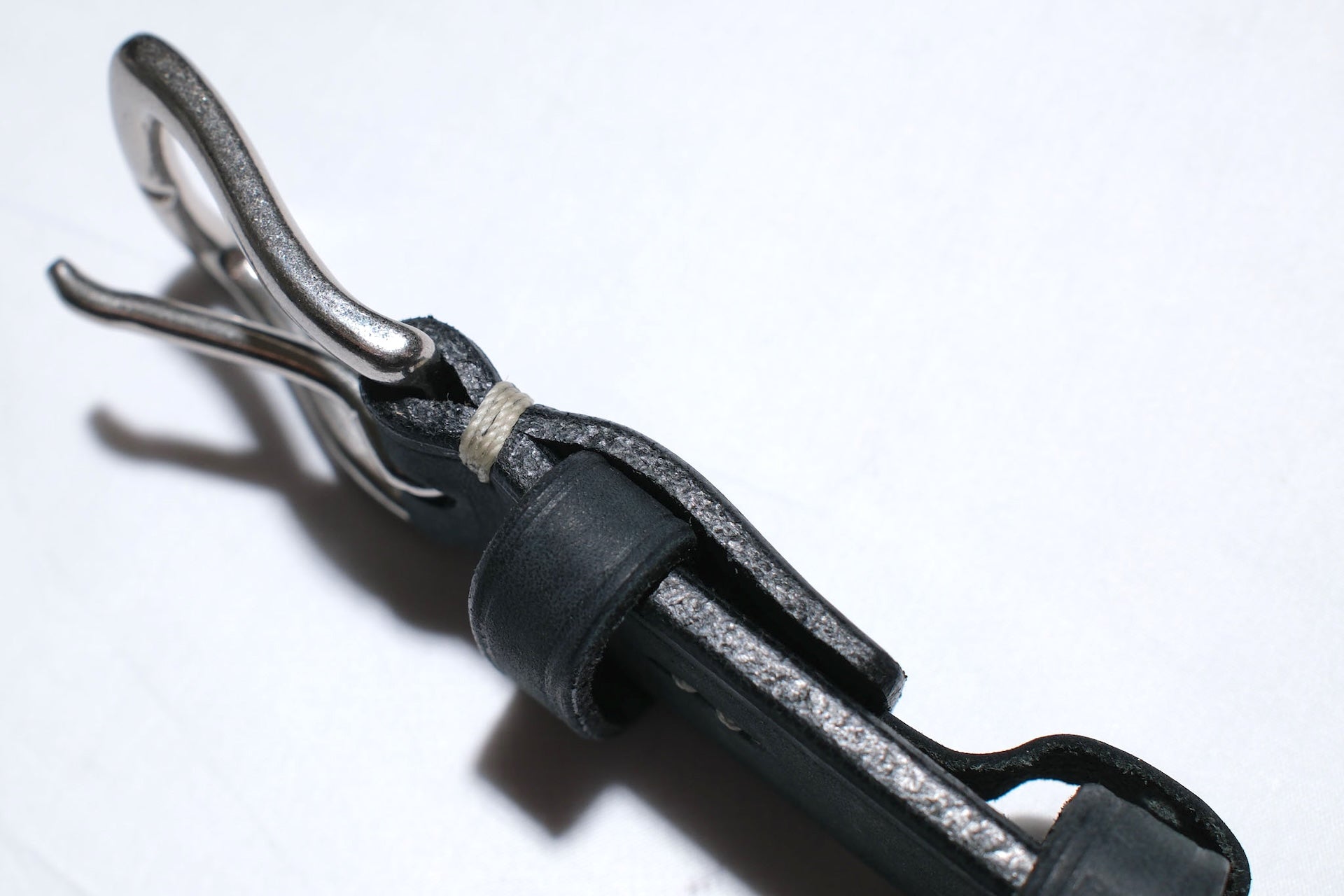 Inception by Accel Company "Benz Cowhide" Narrow Belt (Black)