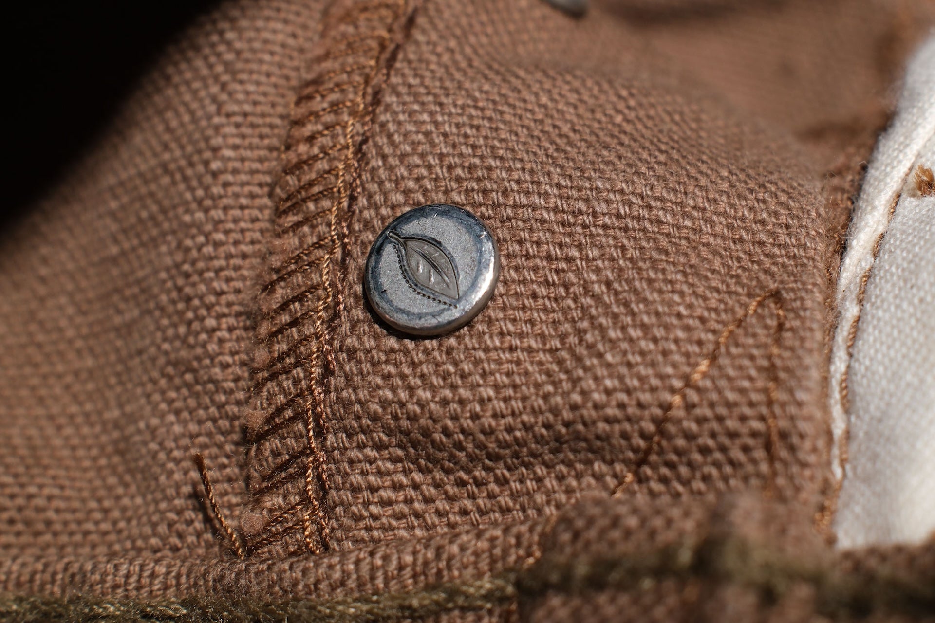 Pure Blue Japan 13.5oz Duck Canvas Trousers (Khaki)