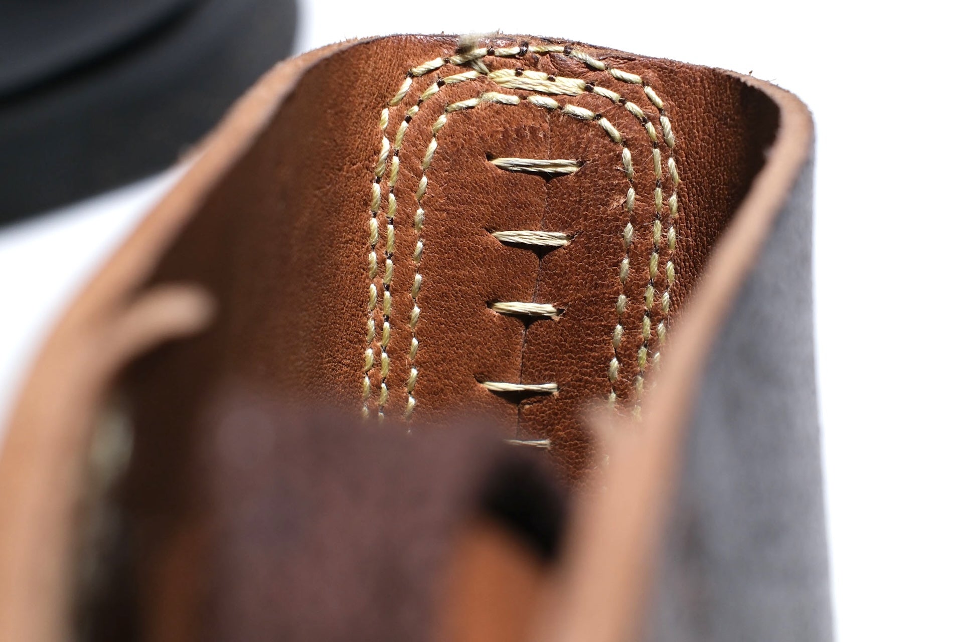 Skoob X CORLECTION Horween Waxed Cowhide "INFANTRY" Boots (Black Tea-core)