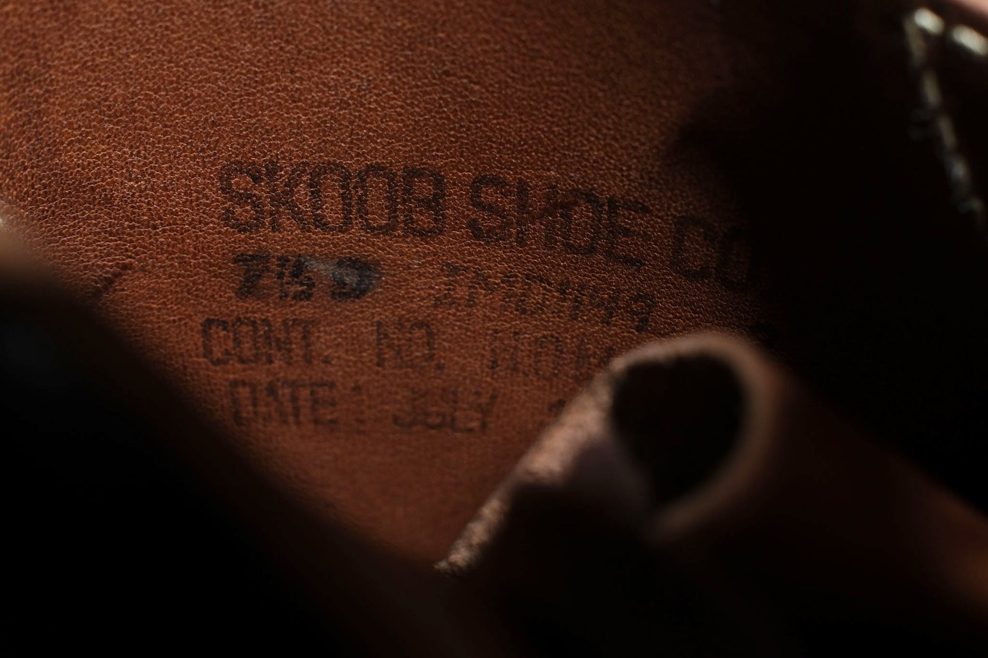 Skoob X CORLECTION Horween Waxed Cowhide "INFANTRY" Boots (Black Tea-core)