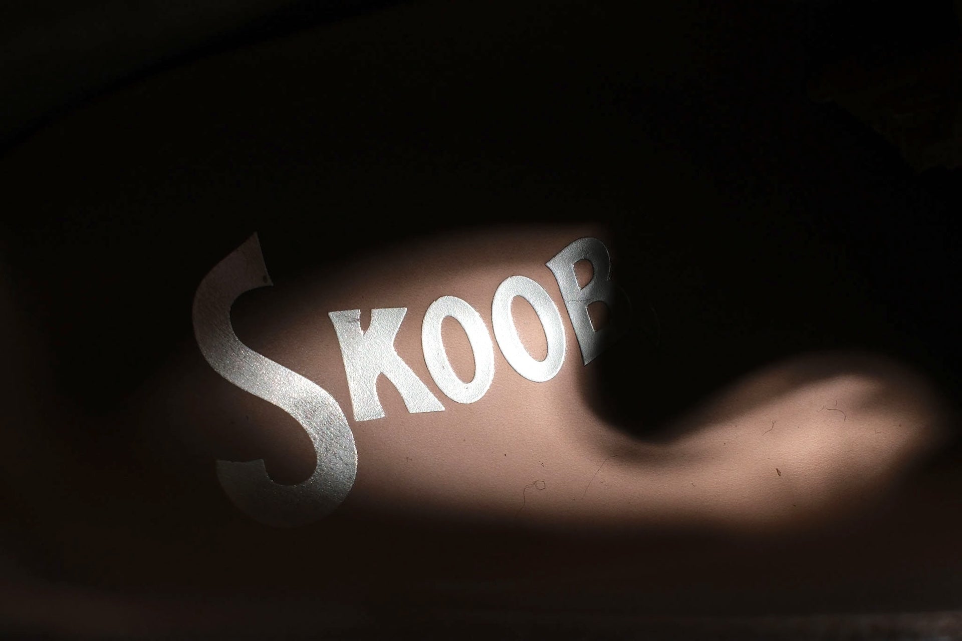 Skoob X CORLECTION Horween Waxed Cowhide "INFANTRY" Boots (Black Tea-core)