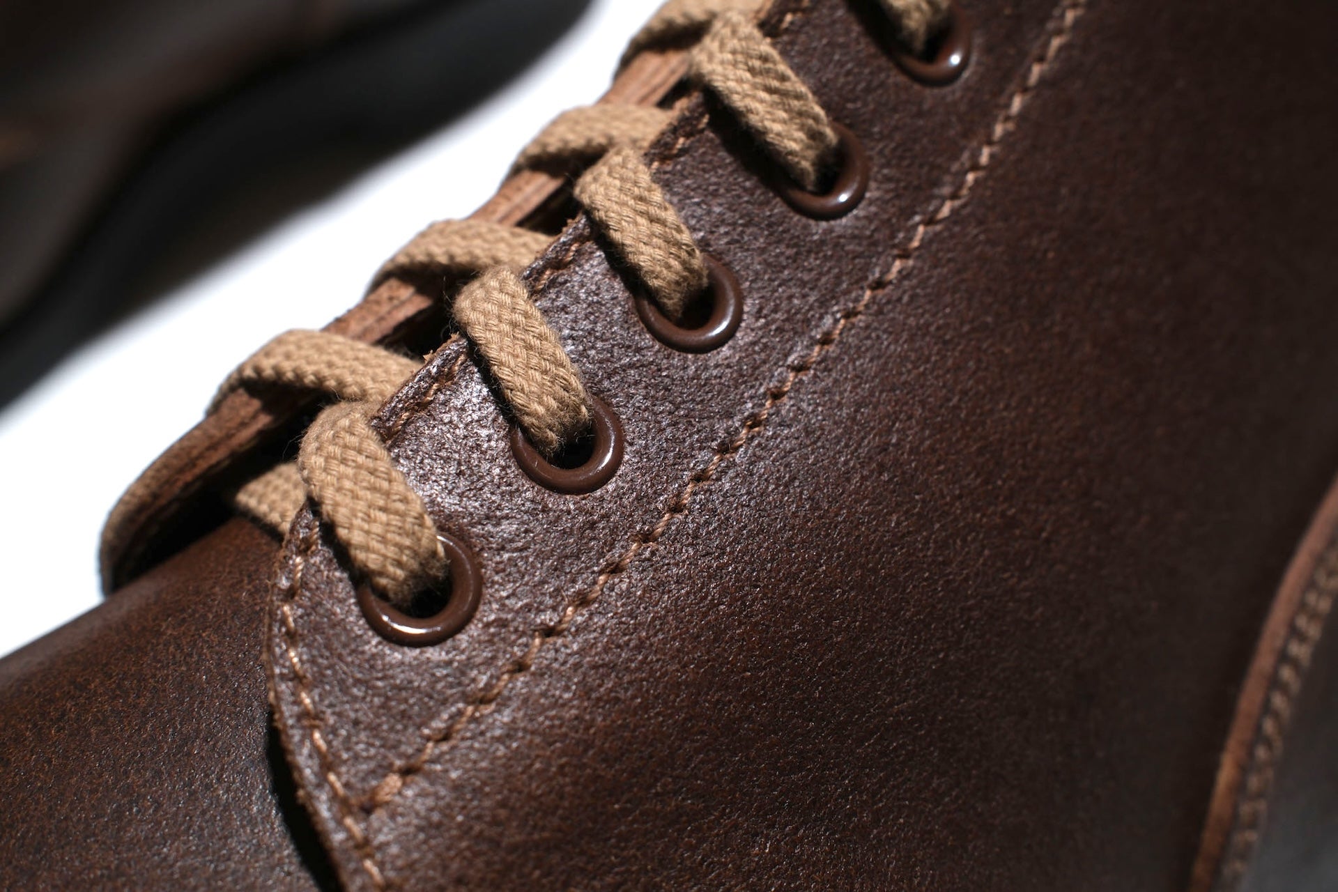 Skoob X CORLECTION Horween Waxed Cowhide "INFANTRY" Boots (Brown Tea-core)