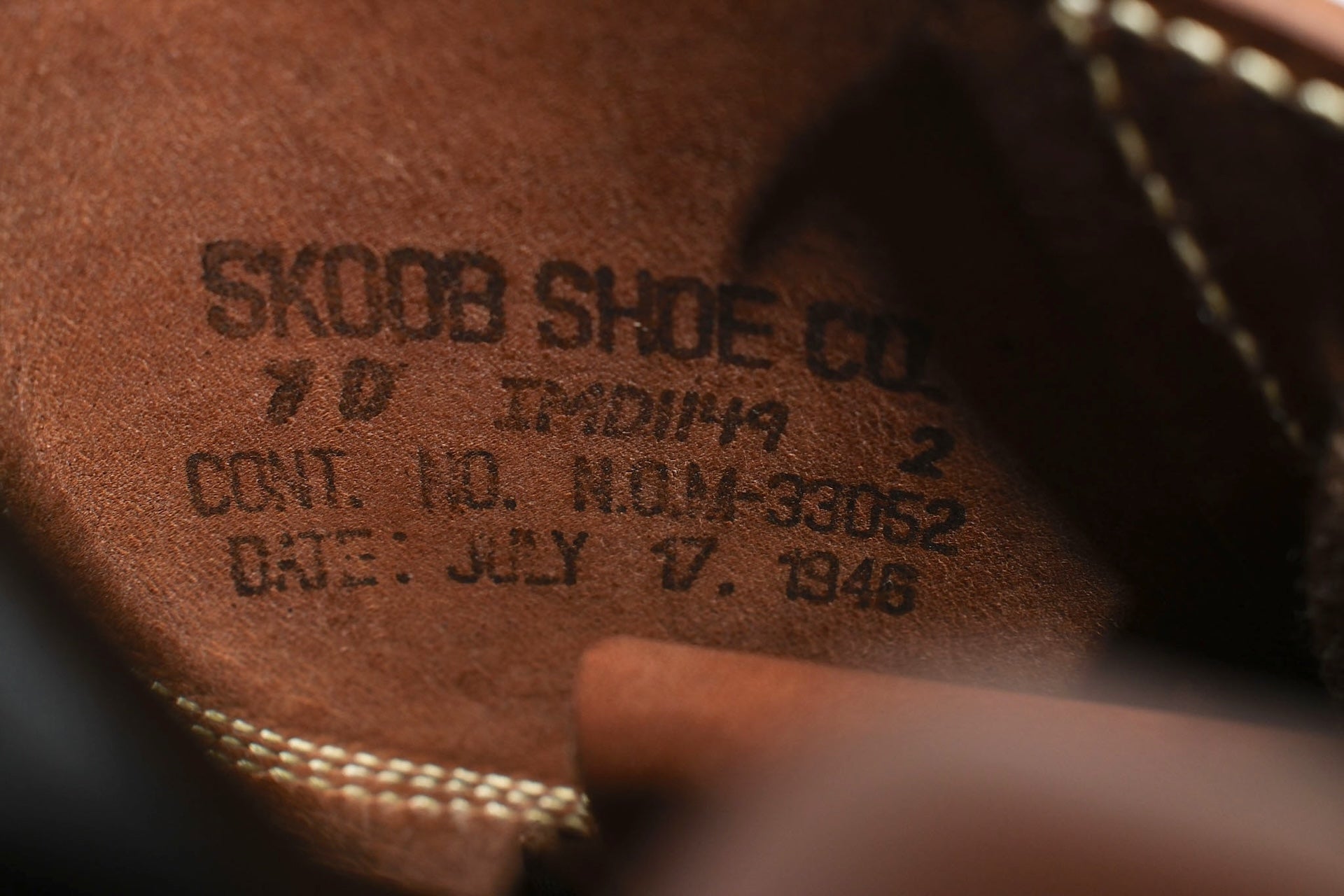 Skoob X CORLECTION Horween Waxed Cowhide "INFANTRY" Boots (Brown Tea-core)