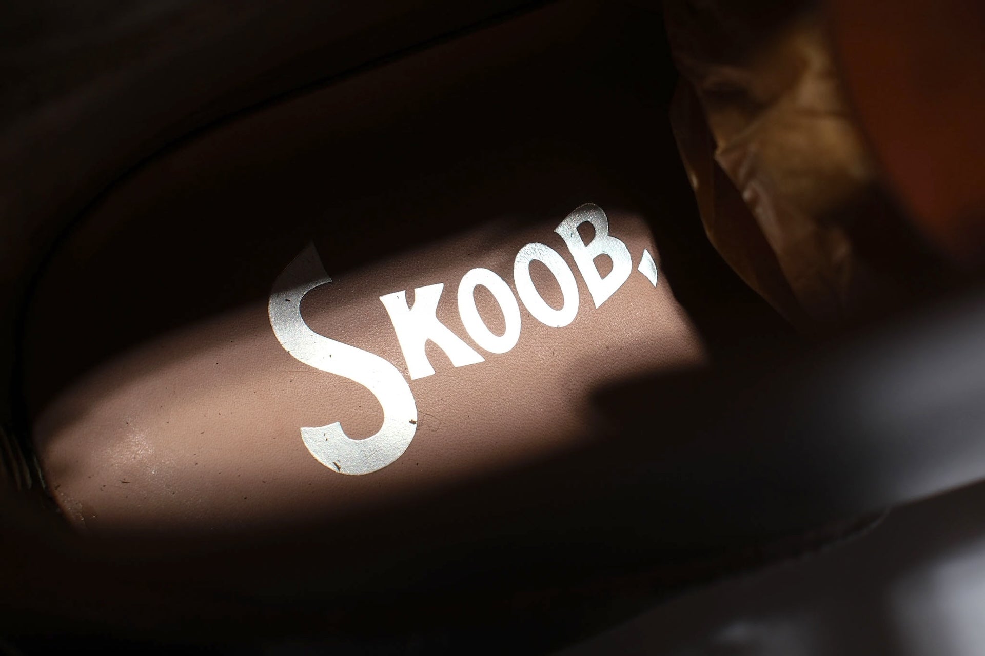 Skoob X CORLECTION Horween Waxed Cowhide "INFANTRY" Boots (Brown Tea-core)