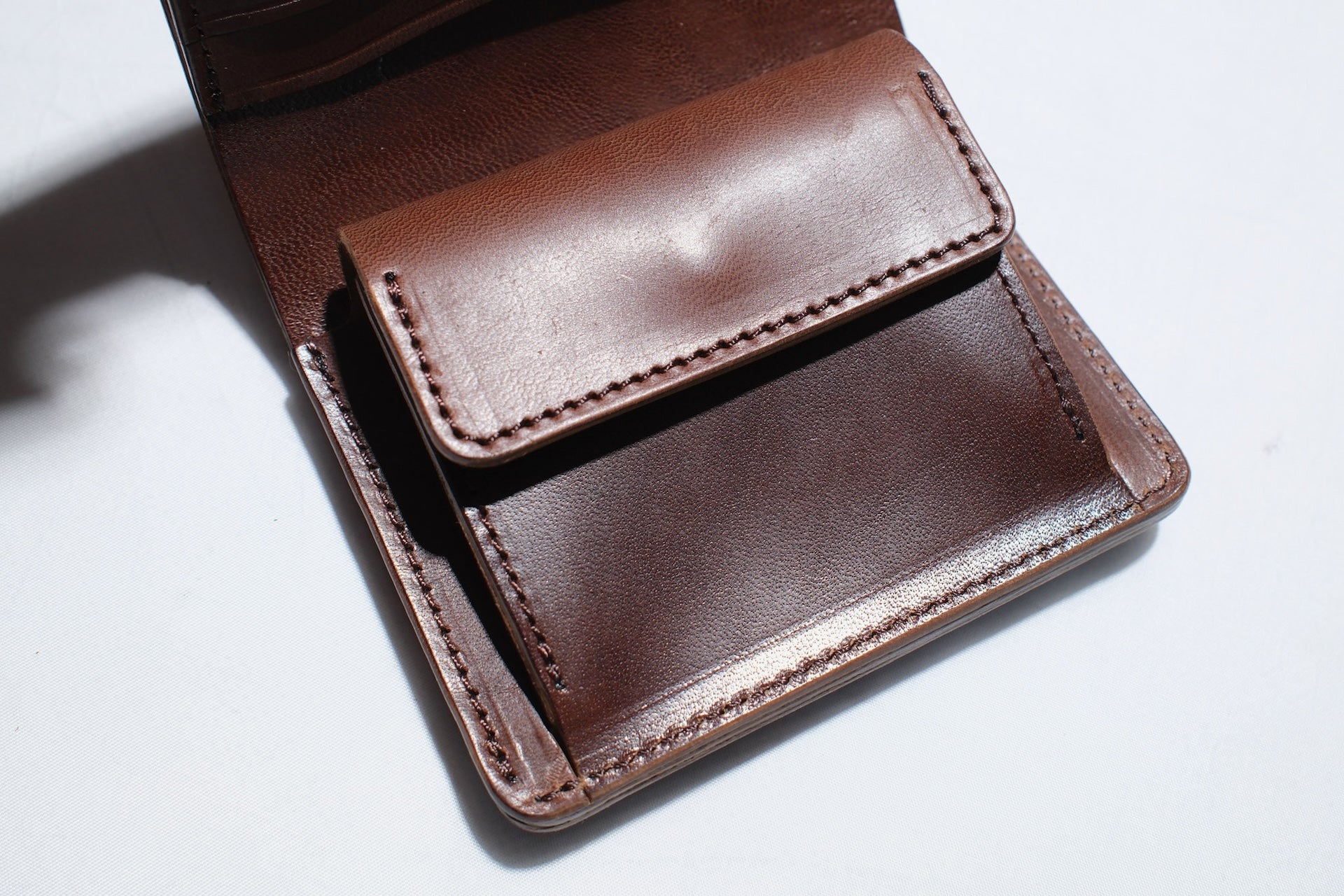 Inception by Accel Co. Horsebutt Short Trucker Wallet (Brown Tea-core)