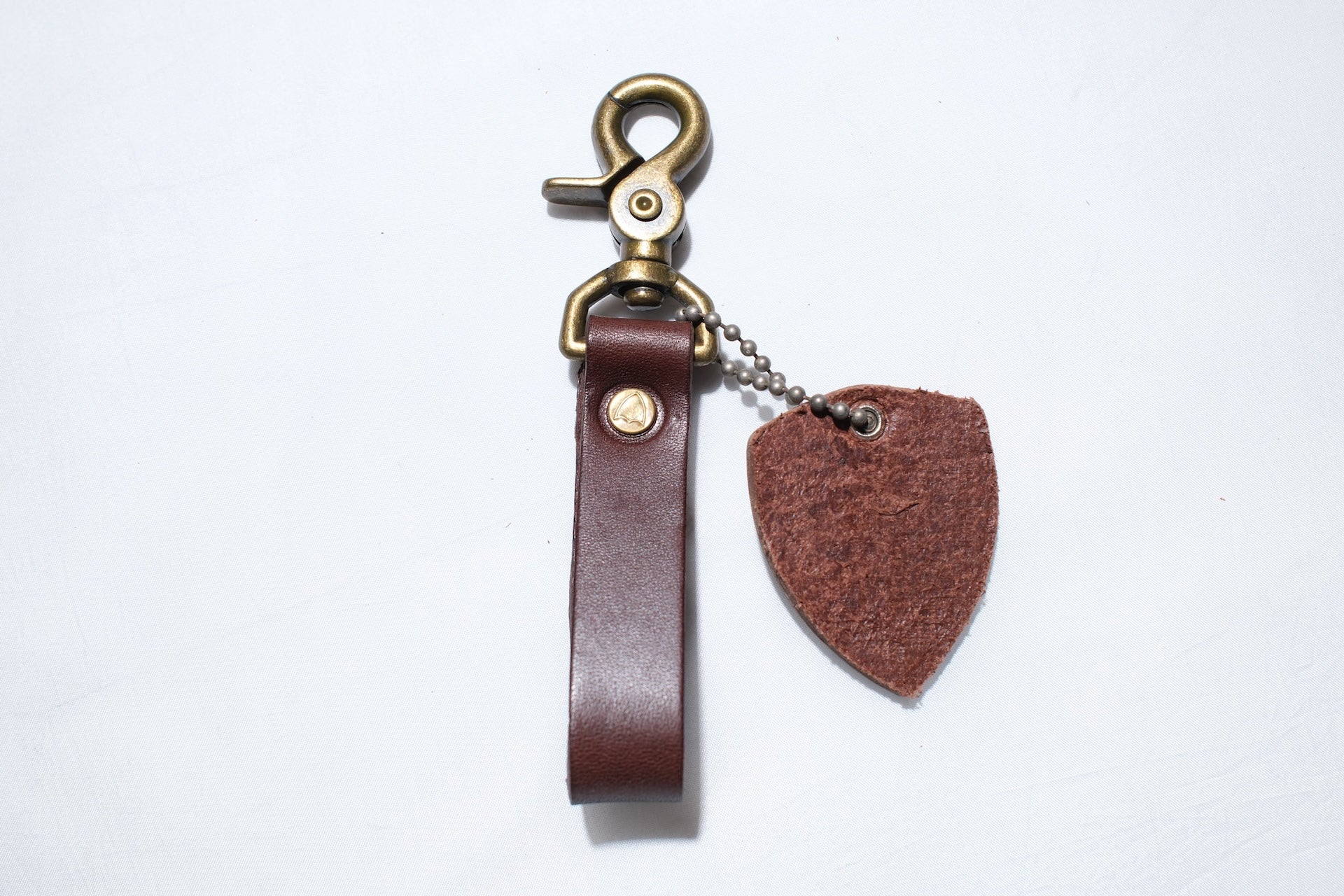 Hollywood Trading Company "Classico Bud" Key Holder with Yellow Crystal (Dark Brown Tea-core)