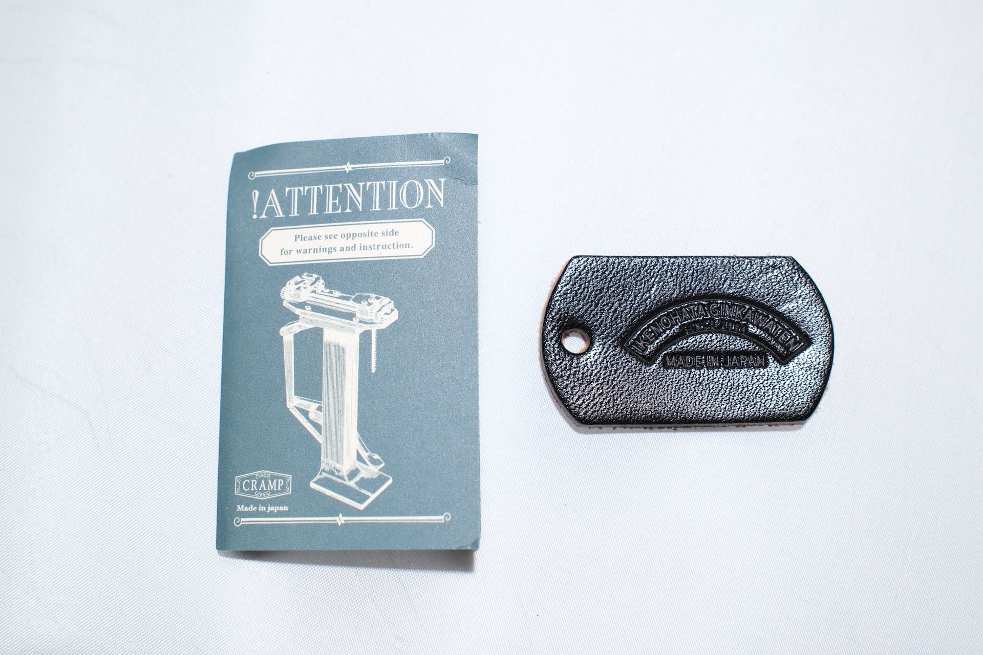 Cramp by Ginkawaten “Silver Hook " Single Cuff (Black)