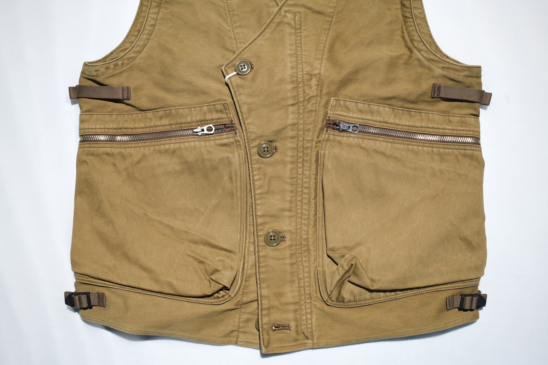 Freewheelers “Speed Engineer” Sleeveless Coat (Khaki)