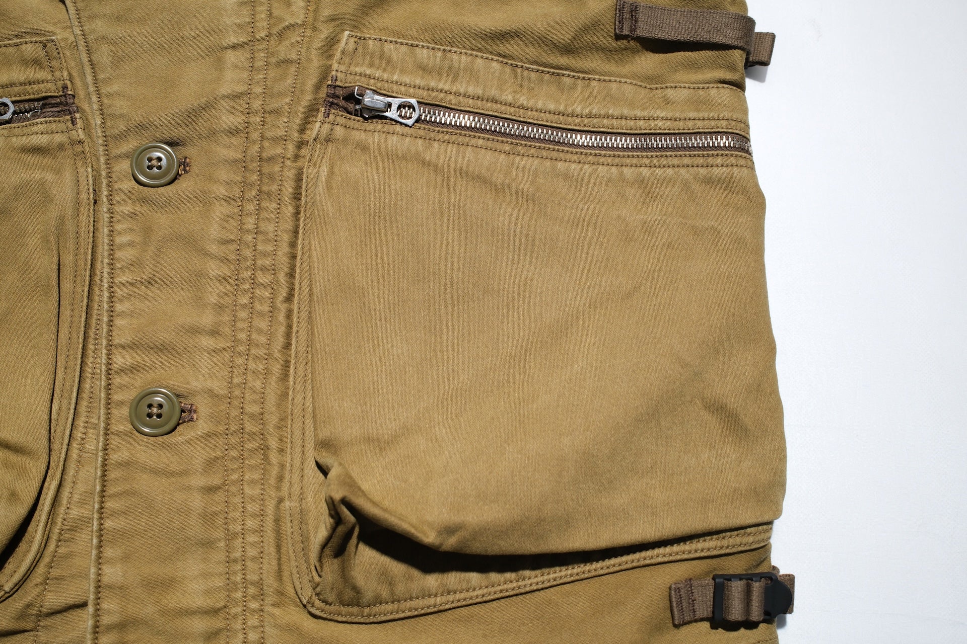 Freewheelers “Speed Engineer” Sleeveless Coat (Khaki)