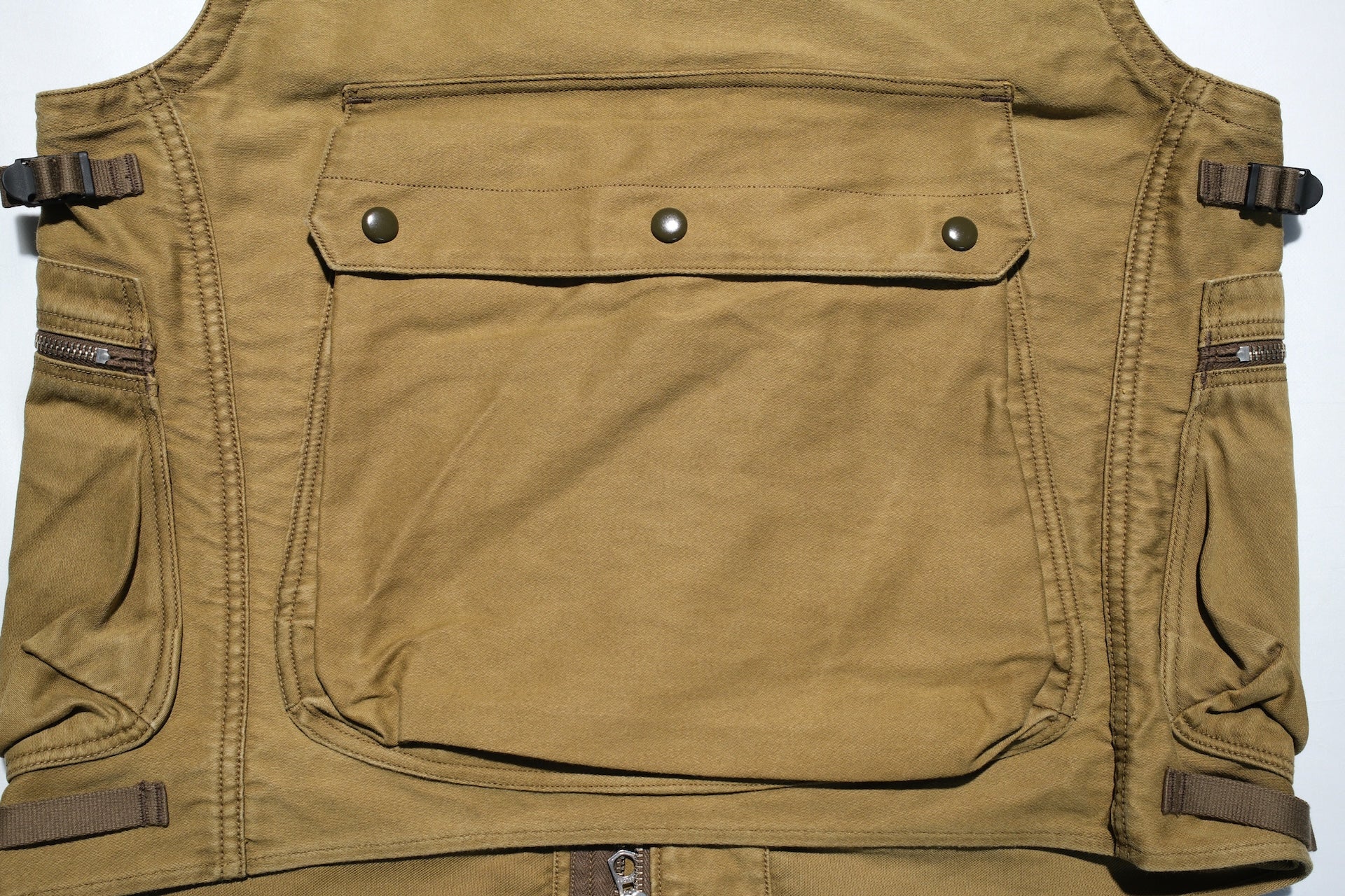 Freewheelers “Speed Engineer” Sleeveless Coat (Khaki)