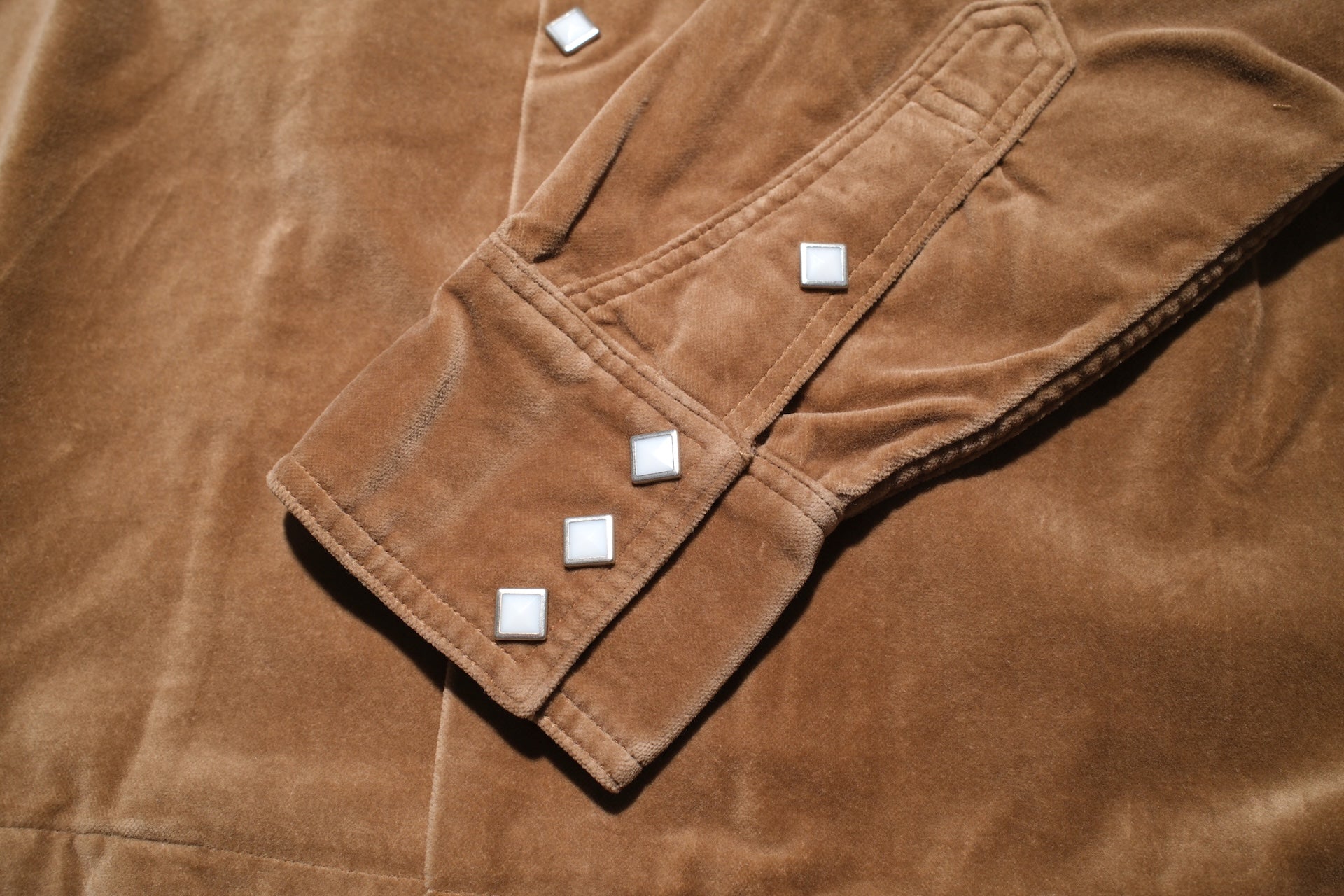 Stevenson Overall Co. Medium-weight Velveteen “UrbanLasso” Western Shirt (Sand Beige)