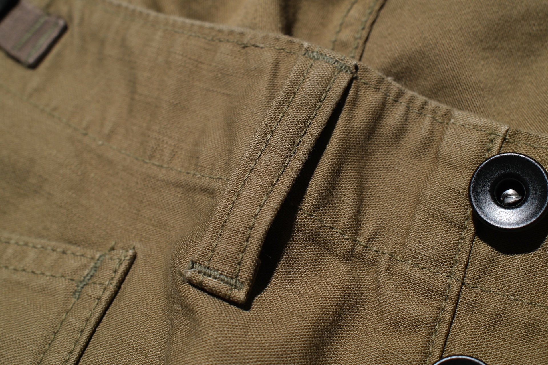 Freewheelers “GRUNTS” Back Satin Cut-Length Trousers (Olive)