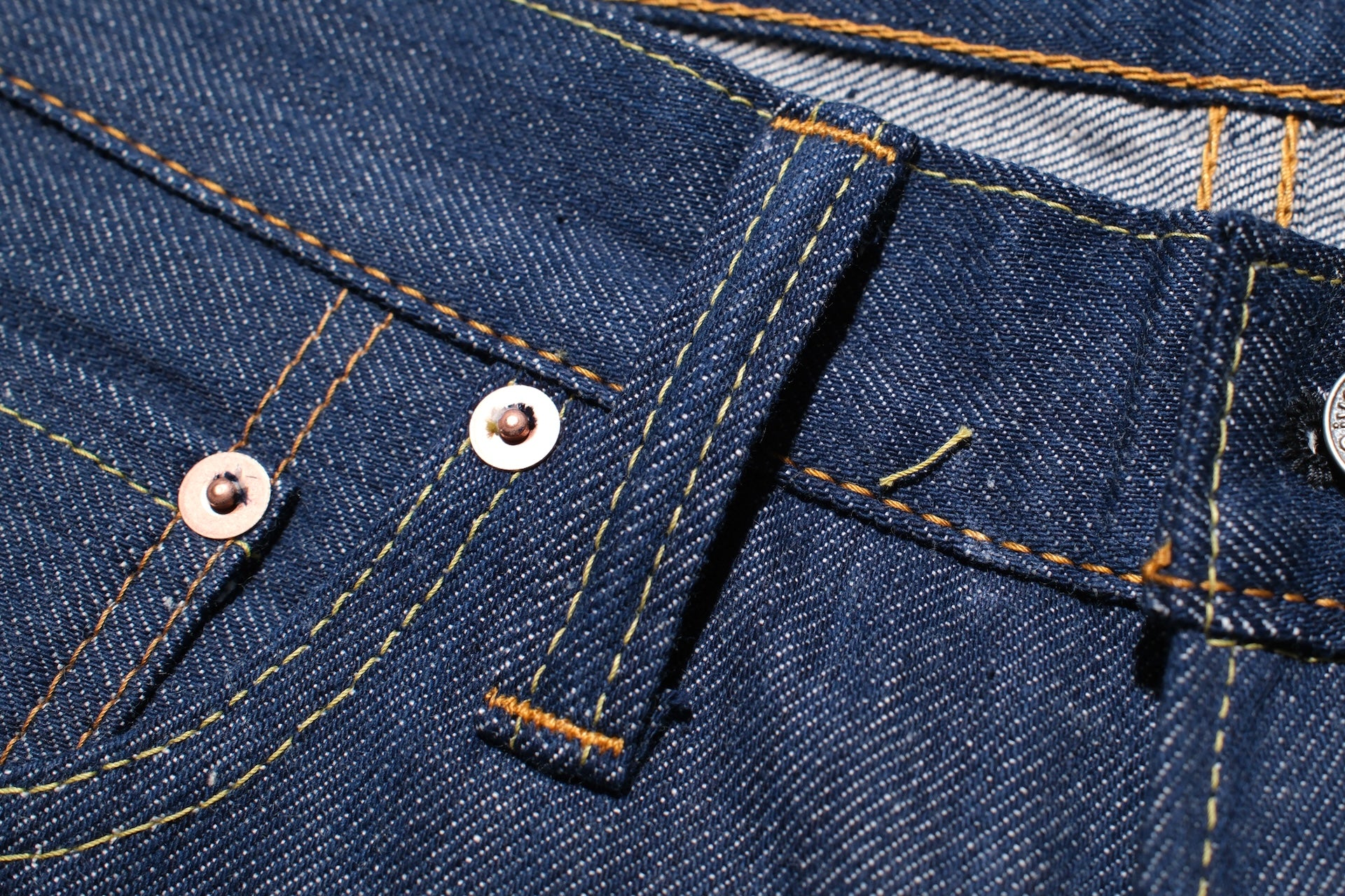 Pure Blue Japan “Ultimate Natural Indigo” AI-13.5oz-019 Denim (Relaxed Tapered fit)