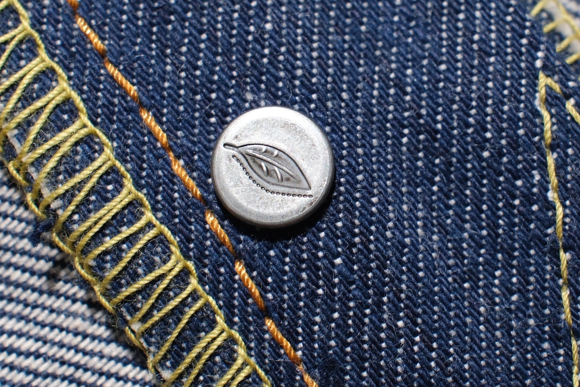 Pure Blue Japan “Ultimate Natural Indigo” AI-13.5oz-019 Denim (Relaxed Tapered fit)