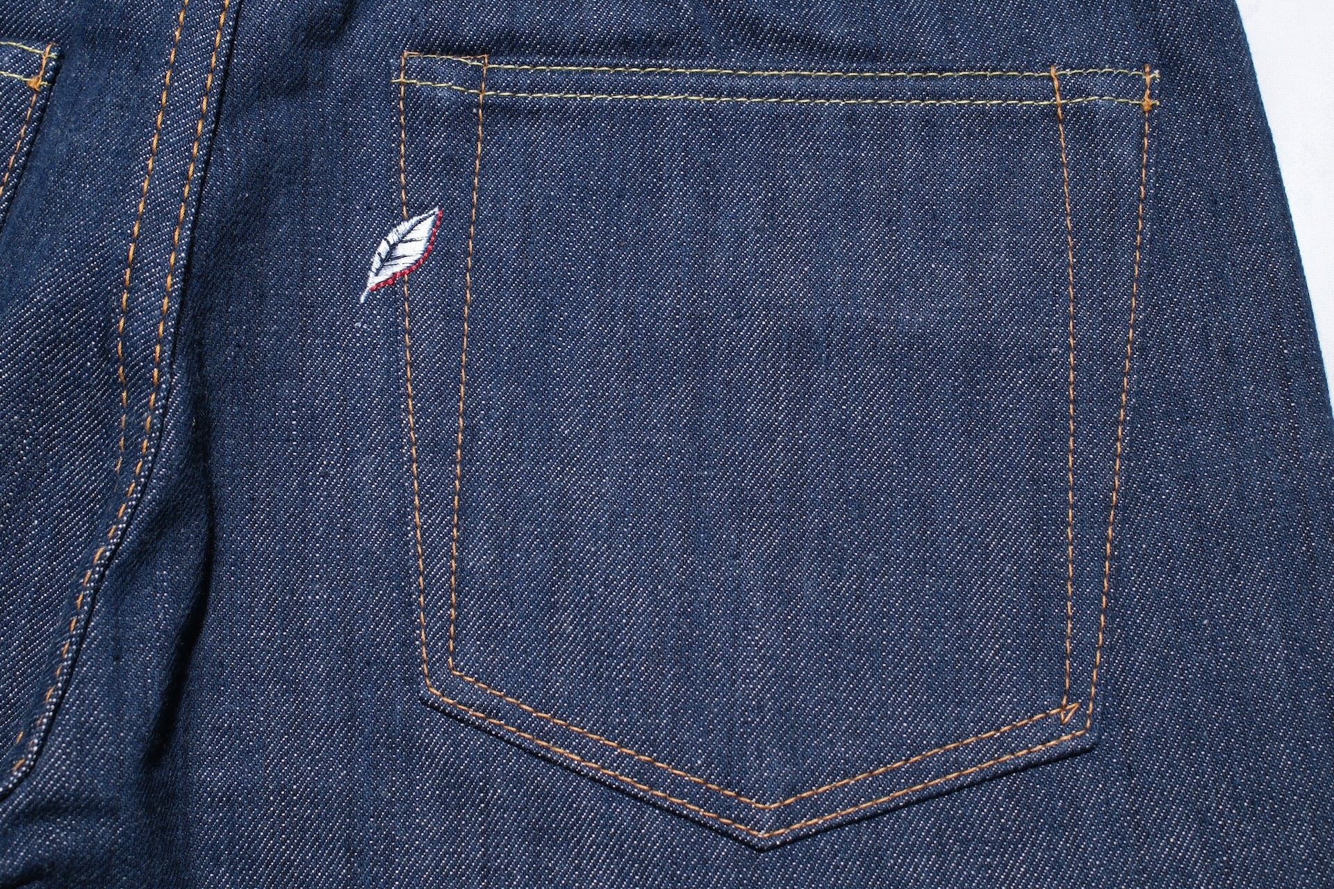 Pure Blue Japan “Ultimate Natural Indigo” AI-13.5oz-019 Denim (Relaxed Tapered fit)