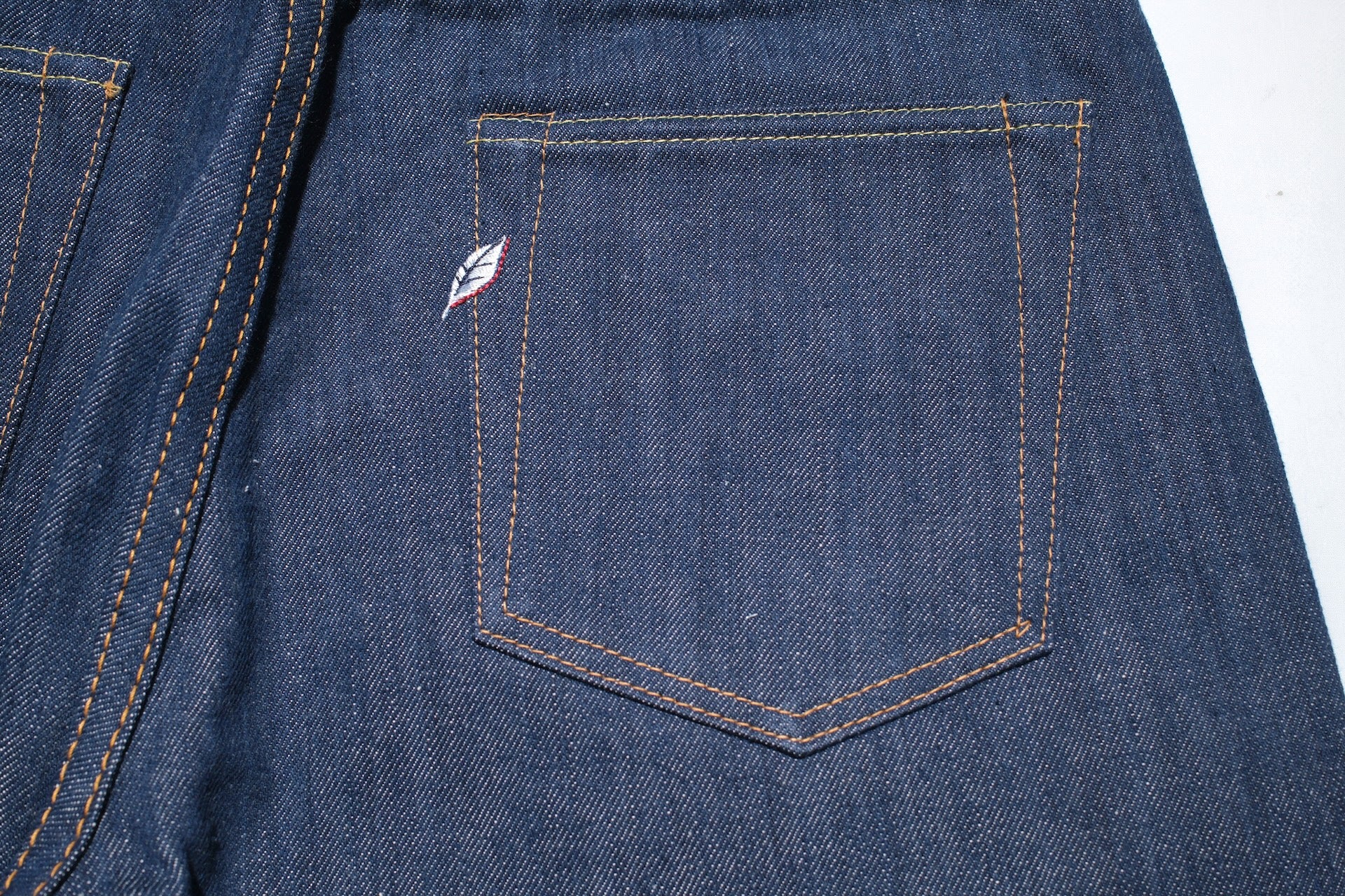 Pure Blue Japan “Ultimate Natural Indigo” AI-13.5oz-003 Denim (Regular Straight fit)