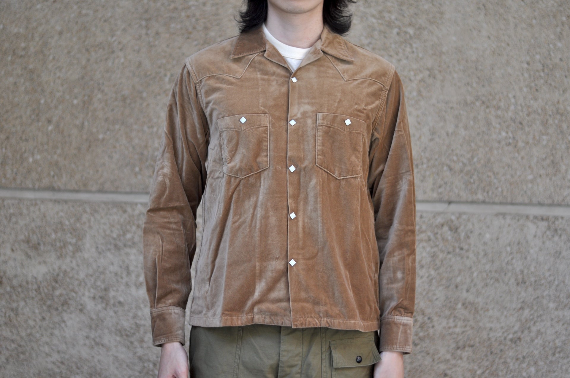Stevenson Overall Co. Medium-weight Velveteen “UrbanLasso” Western Shirt (Sand Beige)