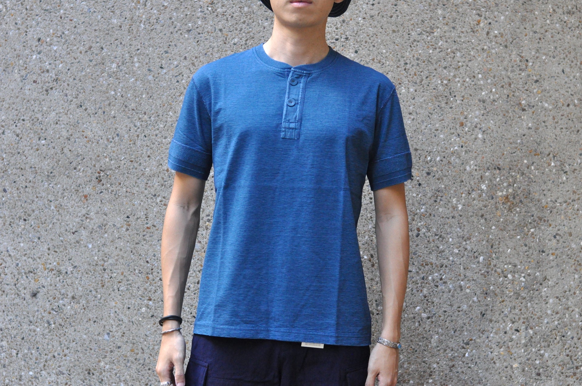 Pure Blue Japan 6.5oz "Signature" Indigo Dyed Henley Tee (Greencast Indigo)