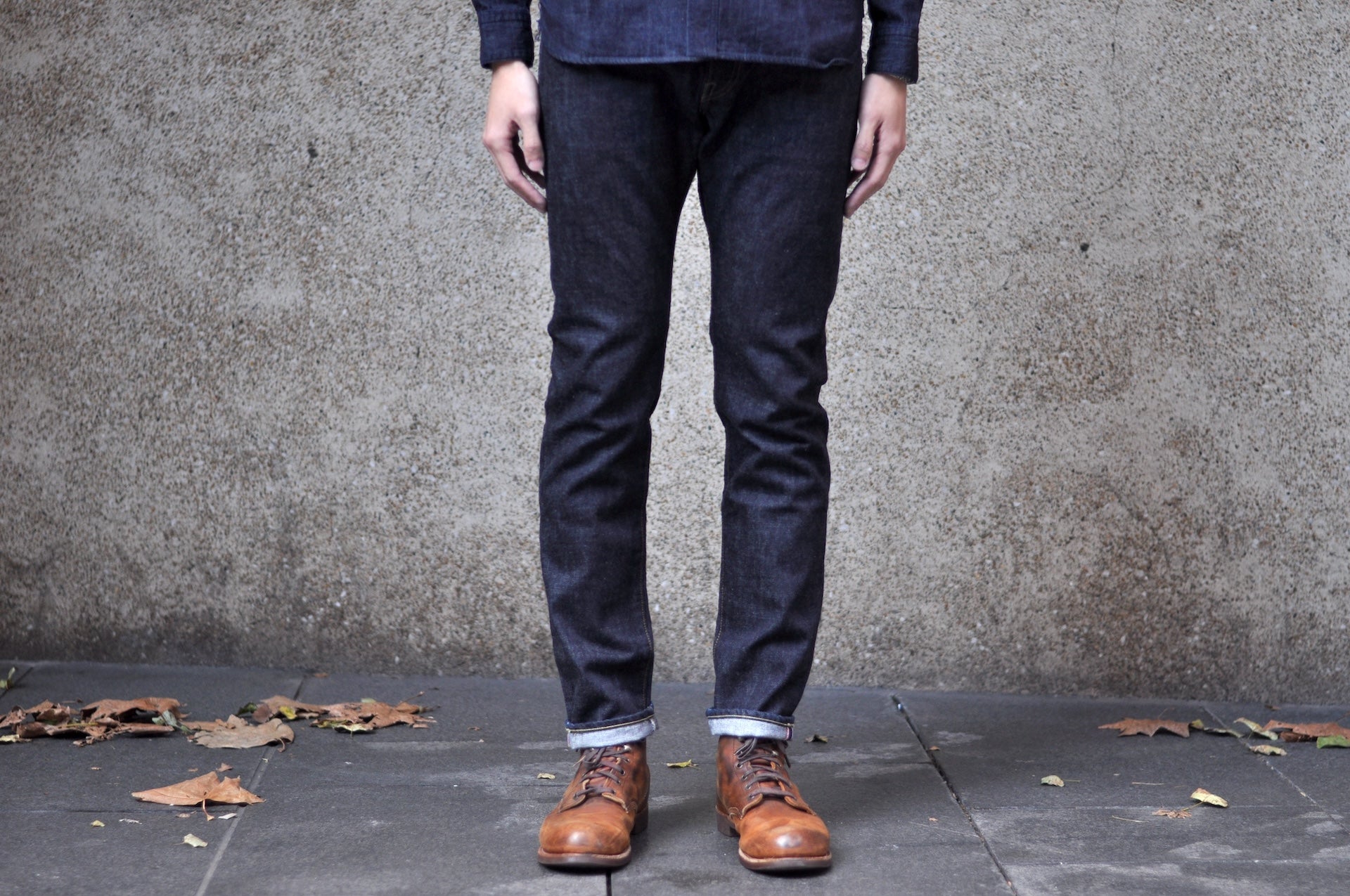 MOMOTARO JEANS 15.7oz "New Classic GTB" #301 Denim (Slim Tapered fit)