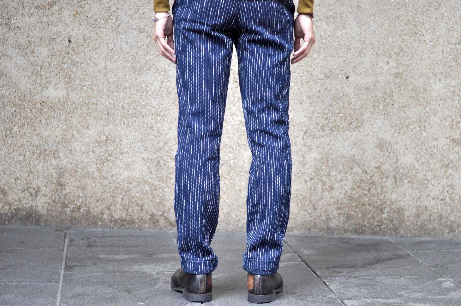 Studio D'Artisan 13oz Indigo Dyed "Rain Kasuri Sashiko" Trousers (Relaxed Tapered fit)