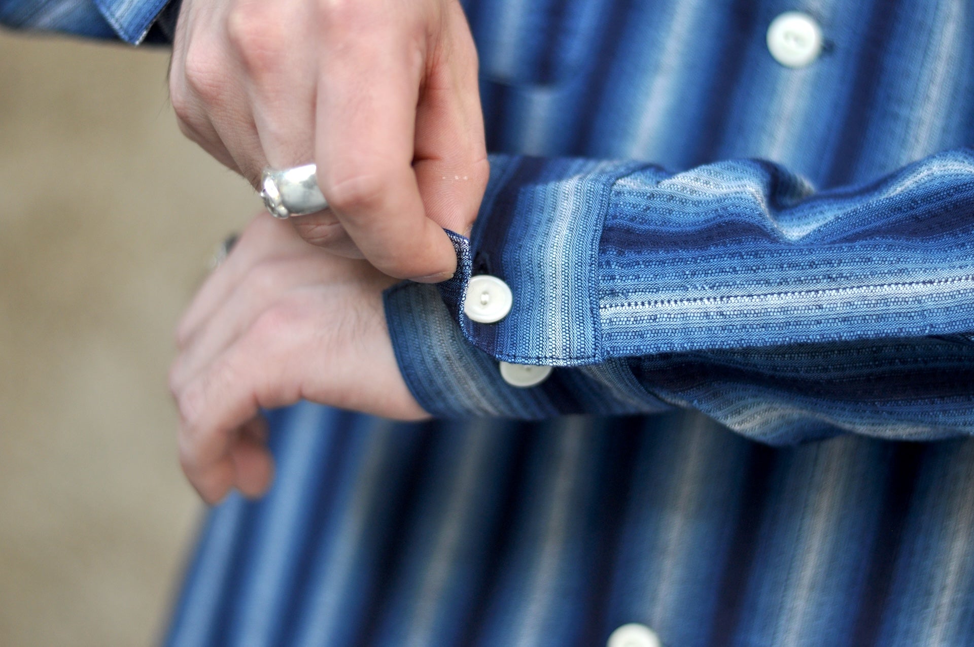 Studio D'Artisan Lightweight "Shijira Awa-Ai" Natural Indigo Dyed Workshirt (Wave-Light)